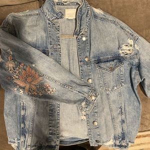 American Eagle Denim Jacket Embroidered Size: XS